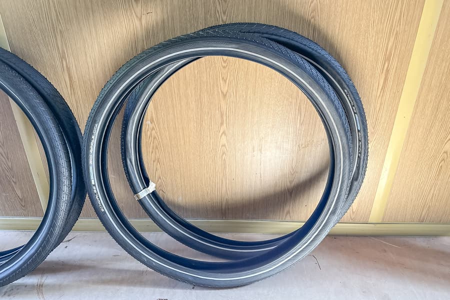 2 Fahrradreifen Schwalbe 28x2,35